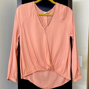 Women long sleeves top